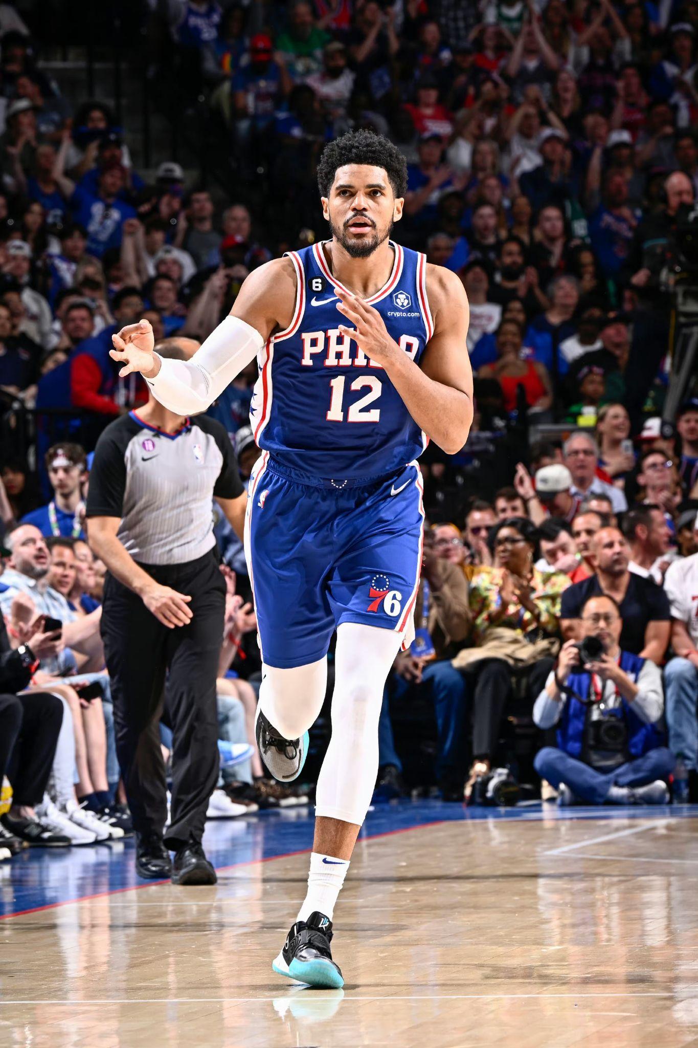 随机包含逆转之夜！76人最后时刻连续得分取胜，特别男人等级作为处理登录.的词条